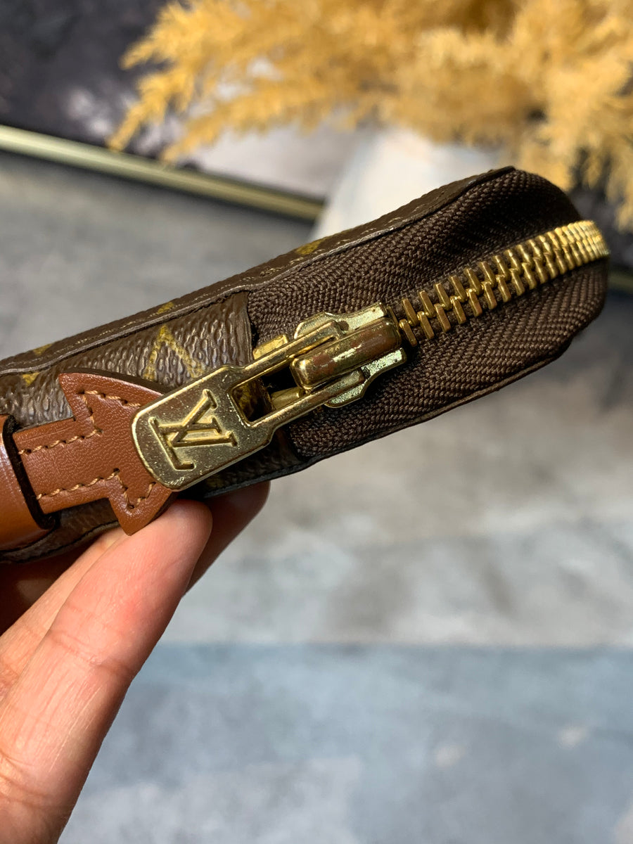 Louis Vuitton Escapade Travel Organizer yourvintagelvoe