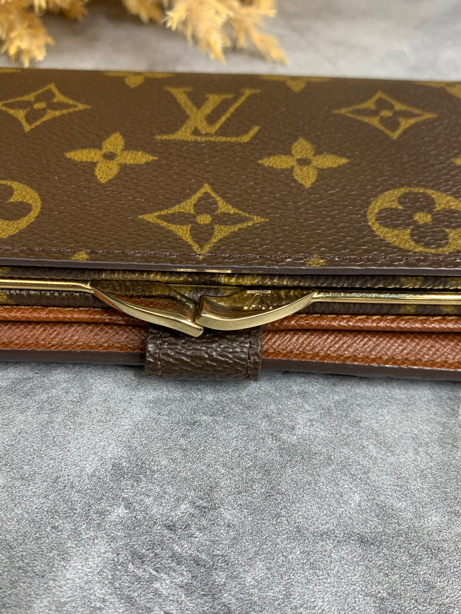 Louis Vuitton, Bags, Louis Vuitton Portefeuille Viennois Kisslock Wallet  Small Compact
