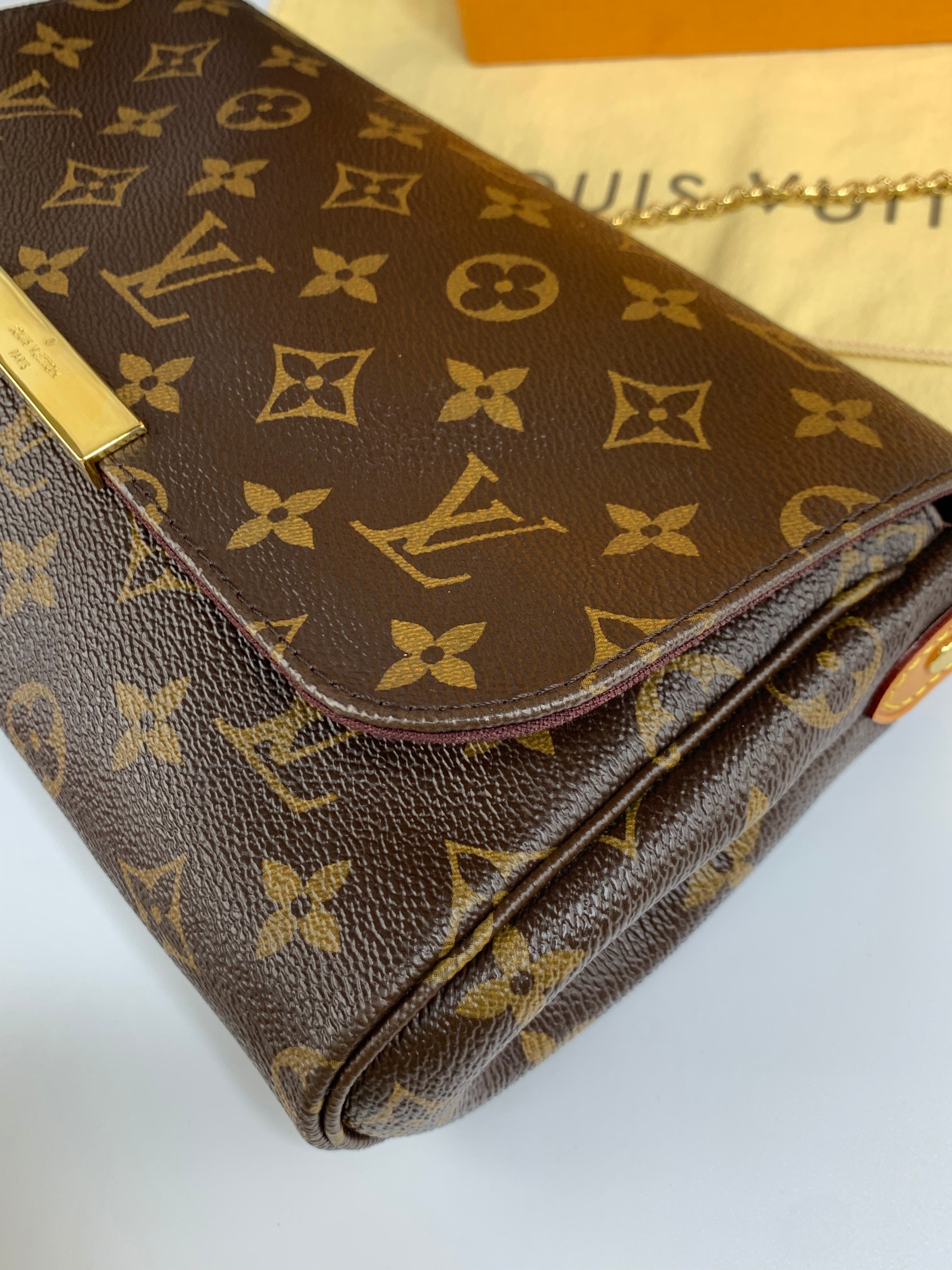 Louis Vuitton Favorite MM