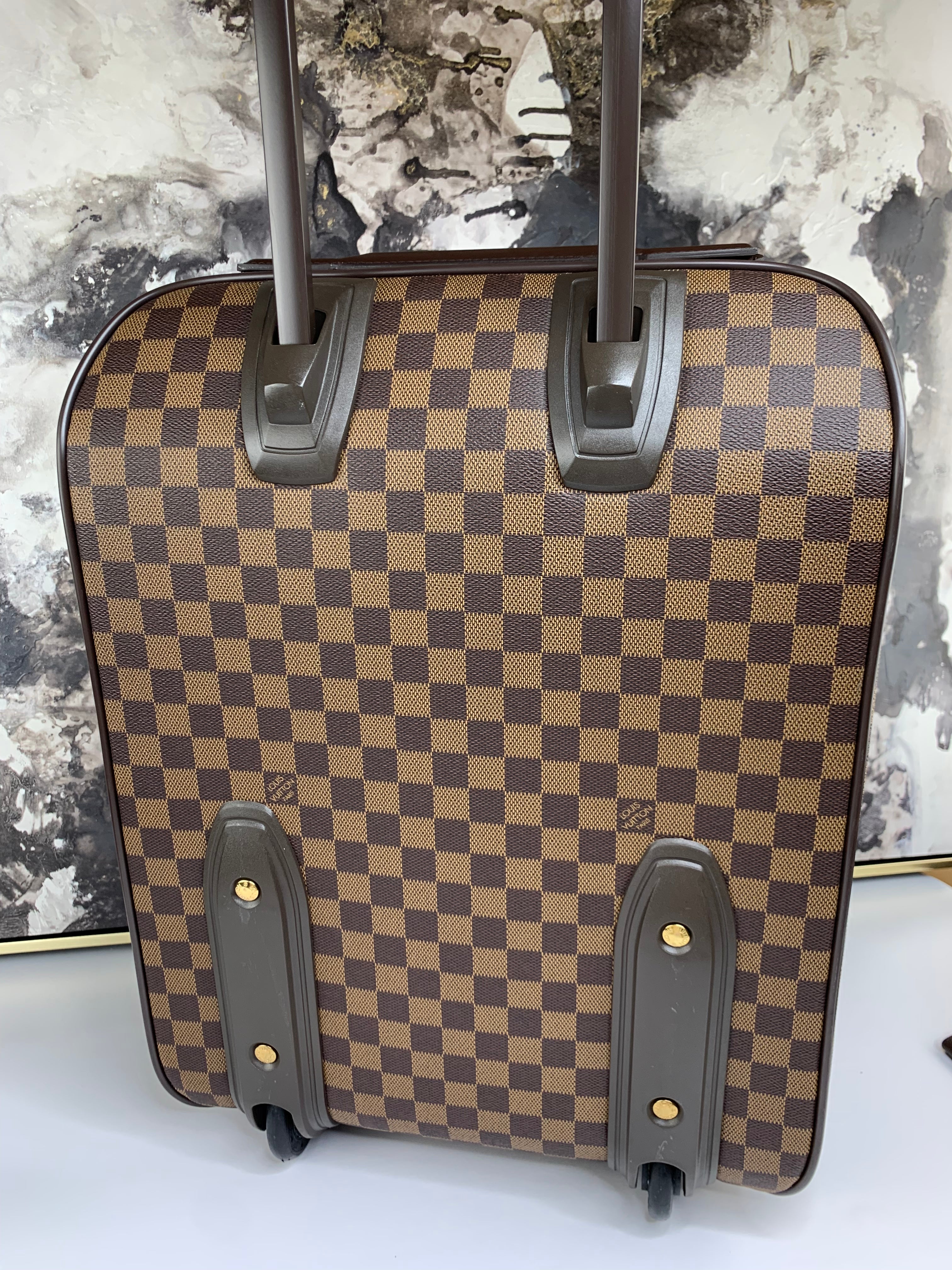 Louis Vuitton Pegase 45