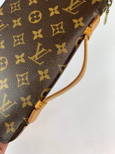 Louis Vuitton Travel Organizers