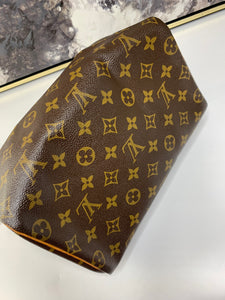 Louis Vuitton Speedy 25