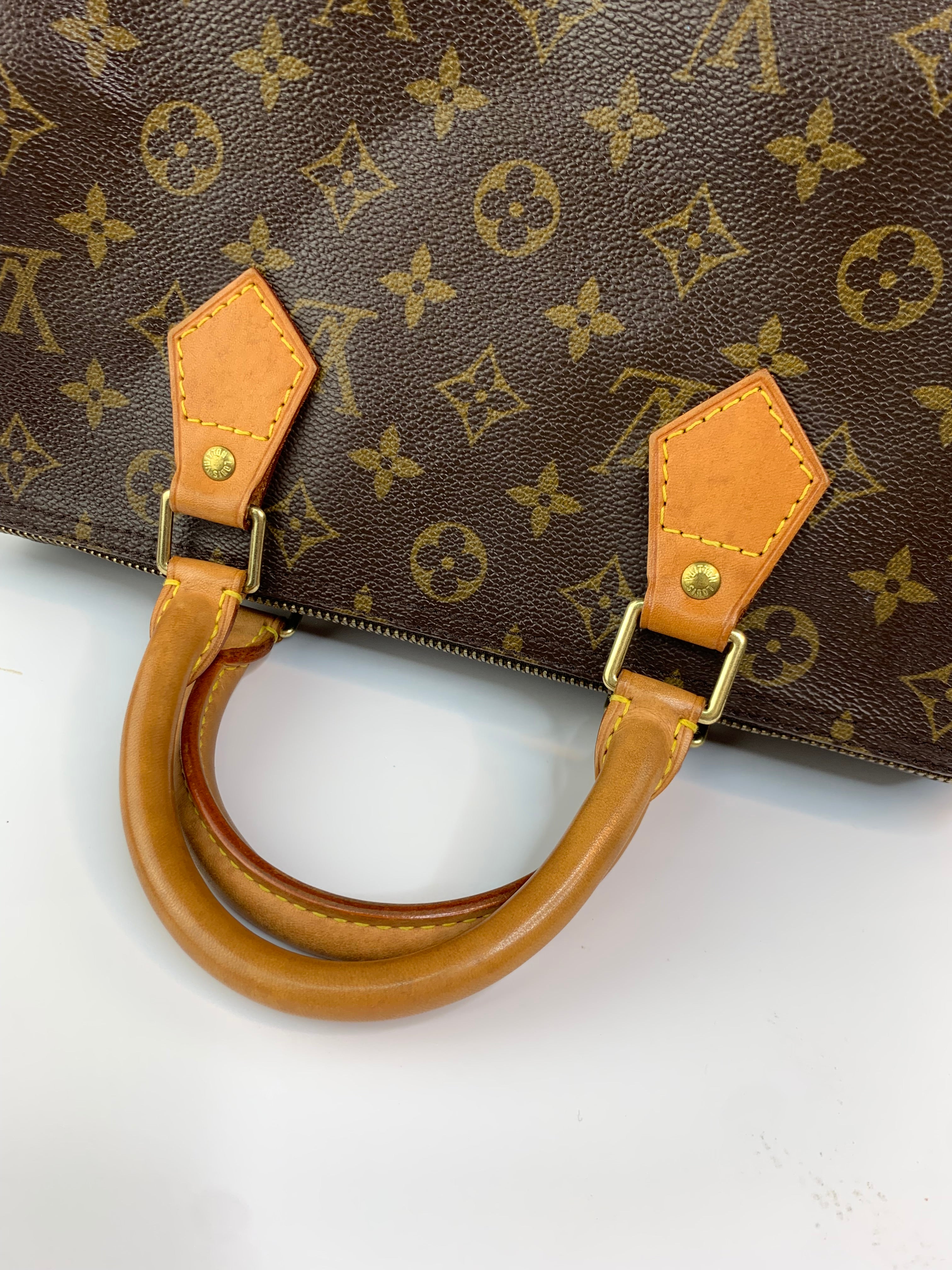 Louis Vuitton Speedy 30
