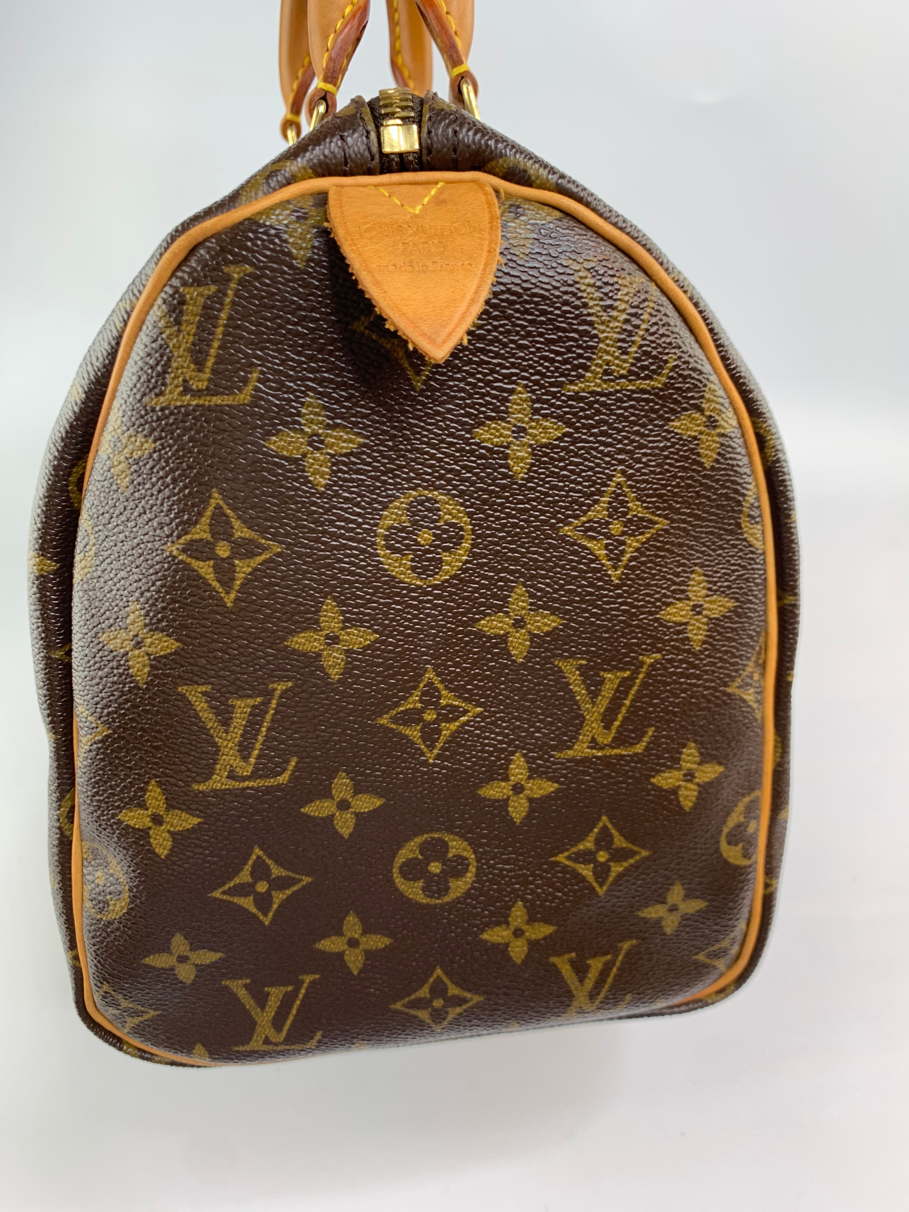 Louis Vuitton Speedy 30