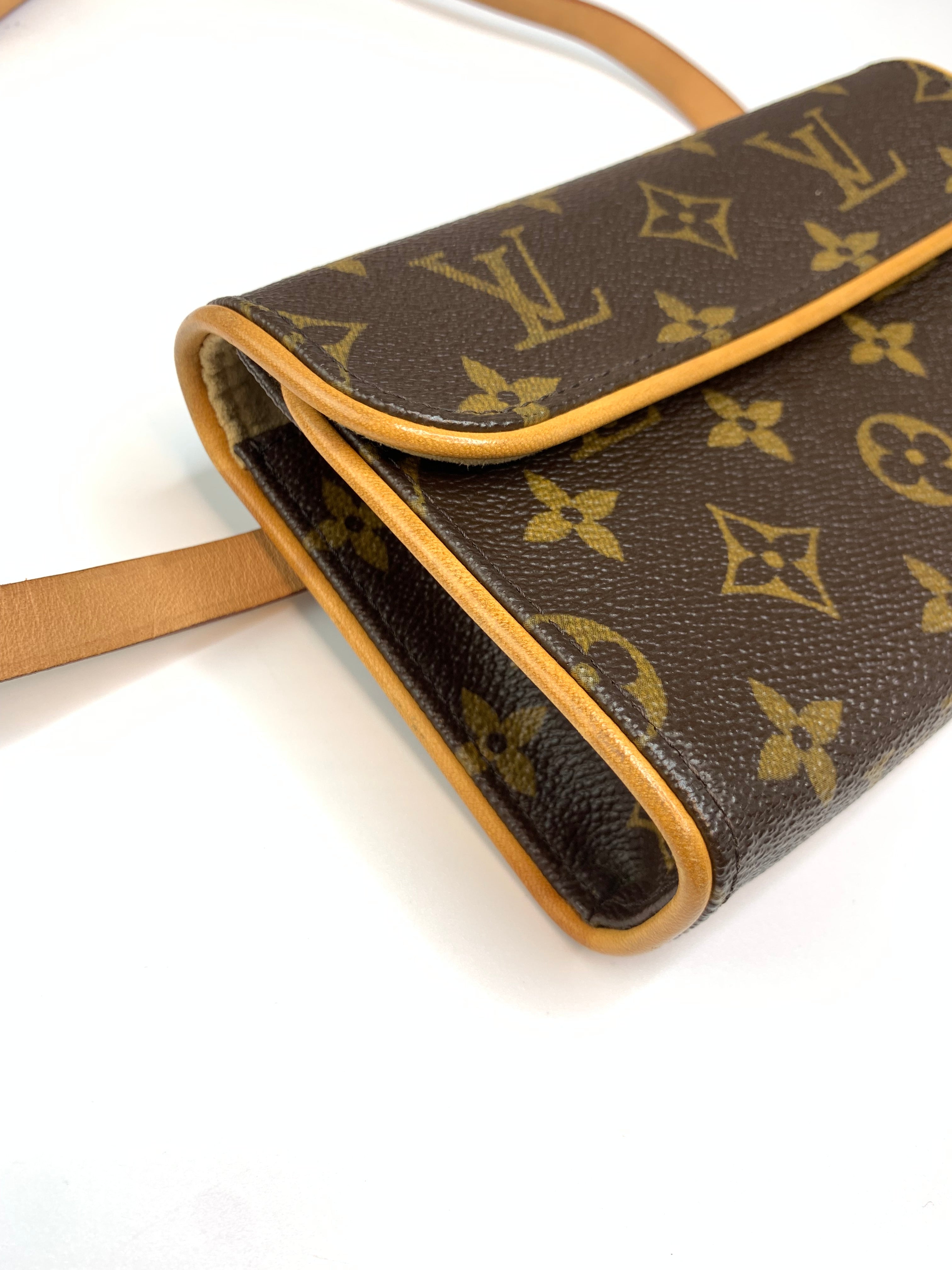 Louis Vuitton Pochette Florentine