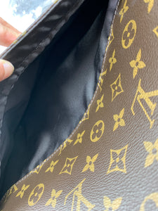 Louis Vuitton Pegase 45