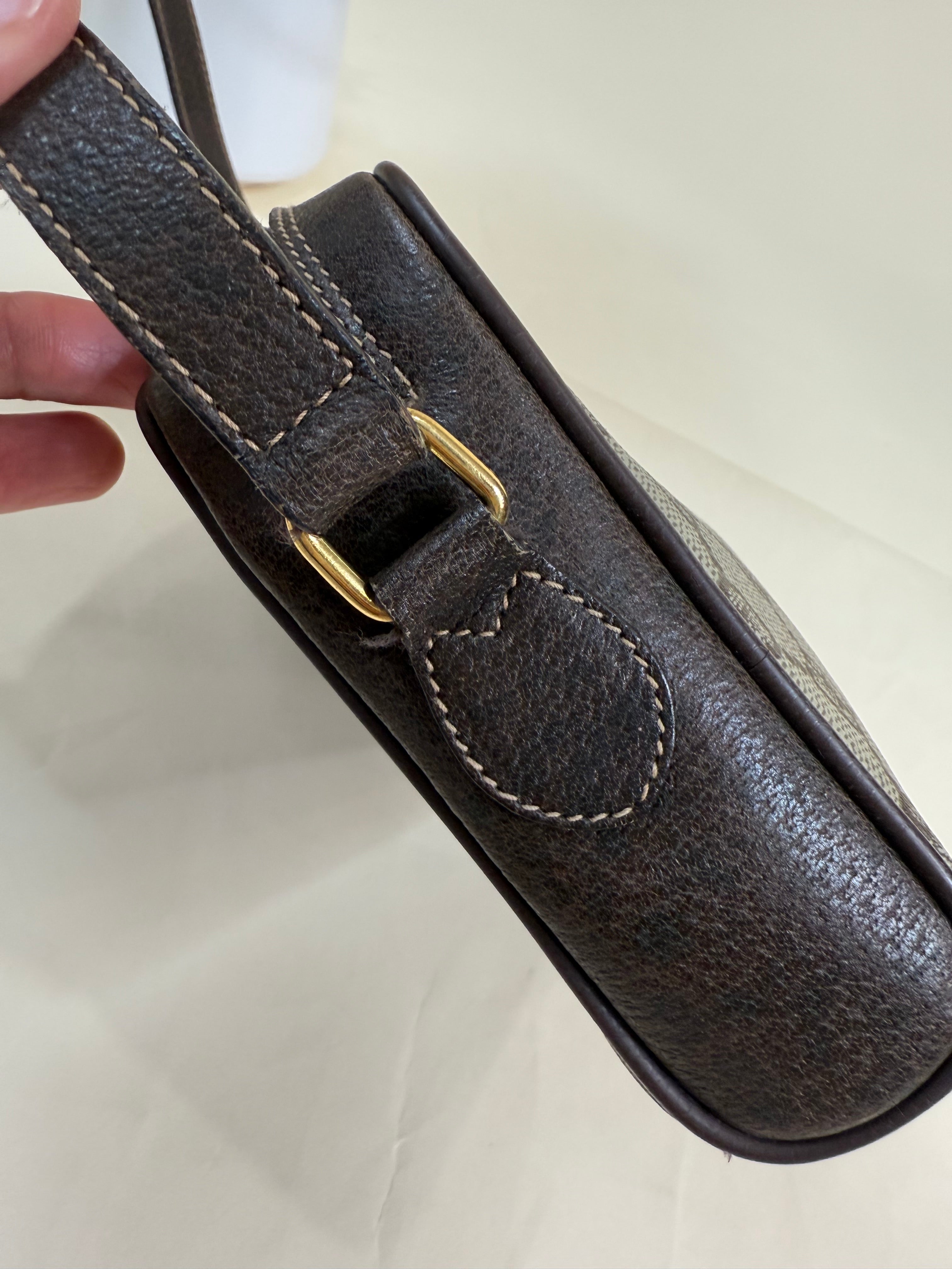 Gucci Vintage Crossbody