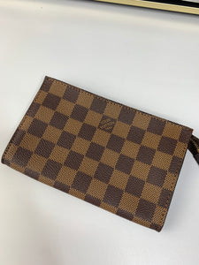 Louis Vuitton Bucket Pouch PM