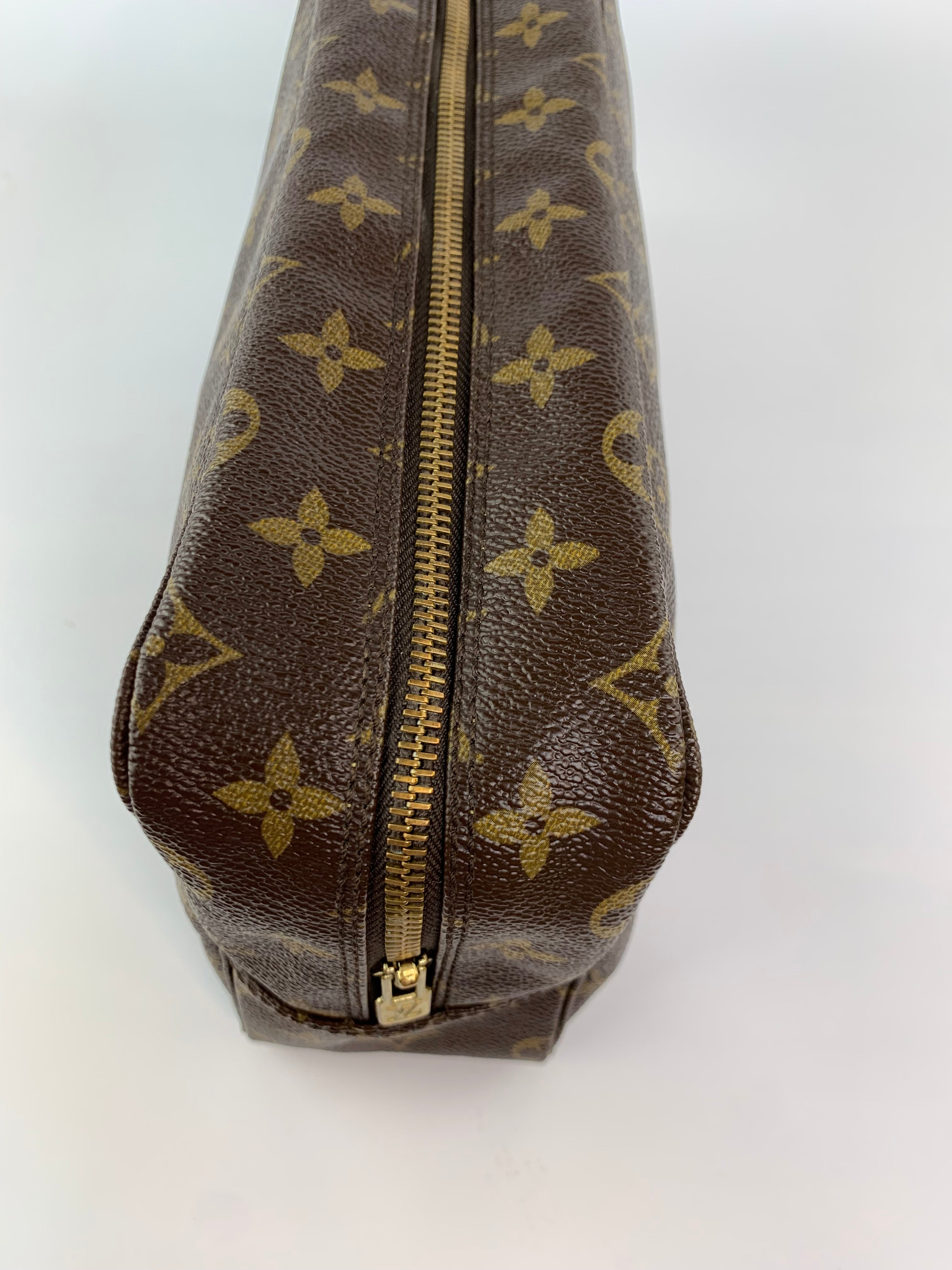 Louis Vuitton Trousse 28