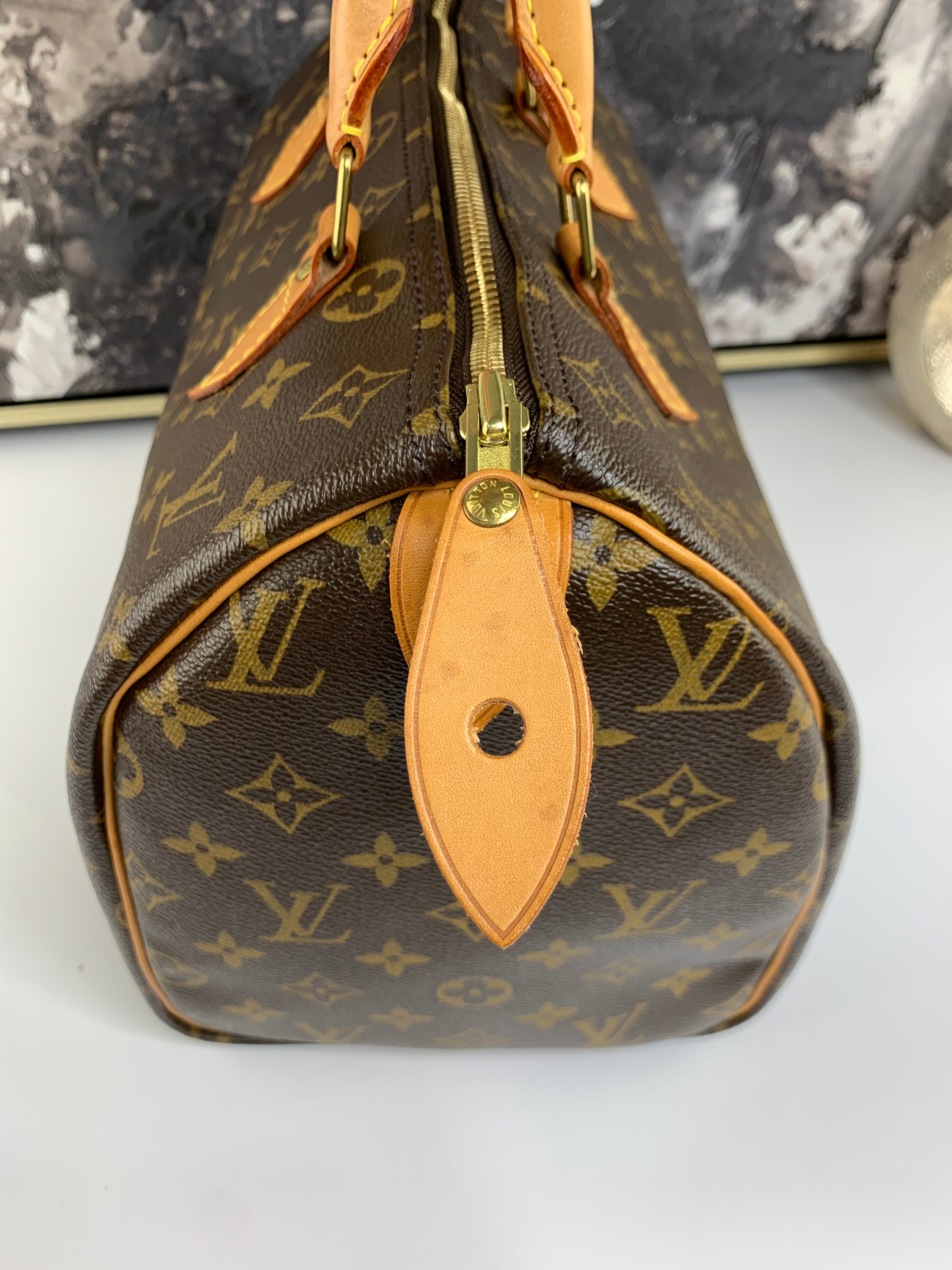 Louis Vuitton Speedy 30