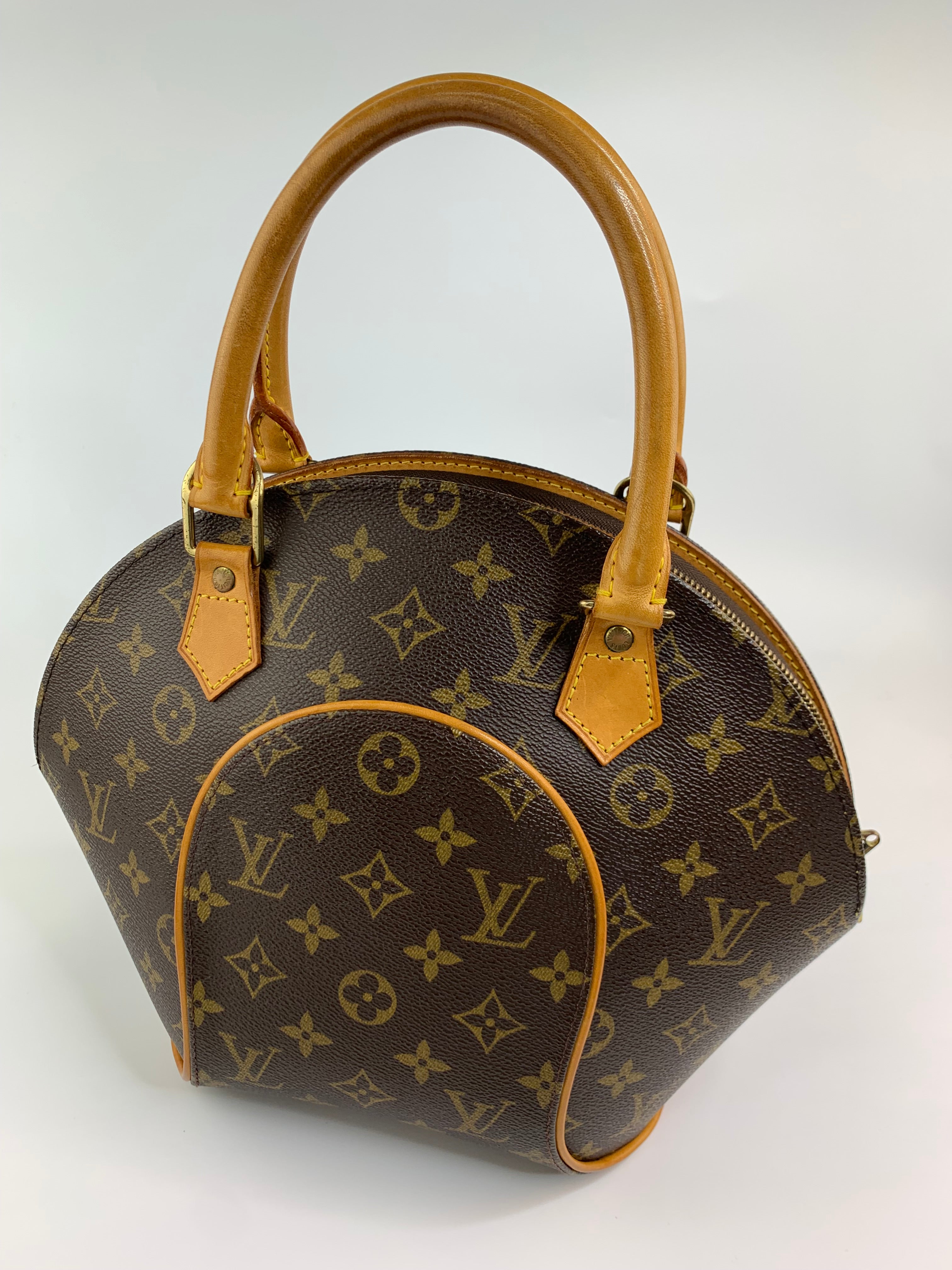 Louis Vuitton Ellipse PM