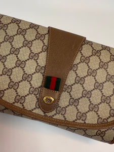 Gucci Vintage Medium Clutch