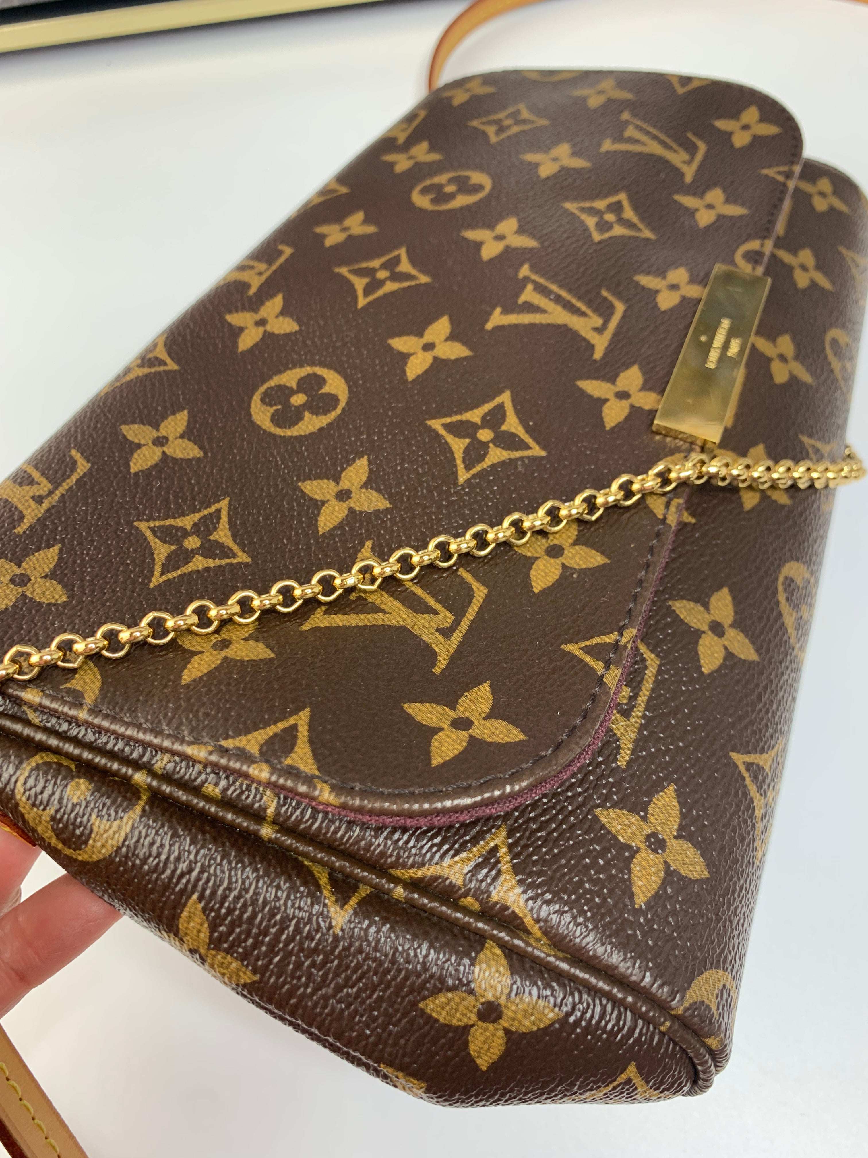 Louis Vuitton Favorite MM