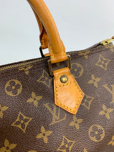 Louis Vuitton Speedy 30