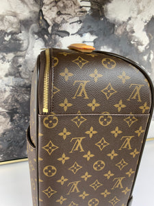 Louis Vuitton Pegase 45