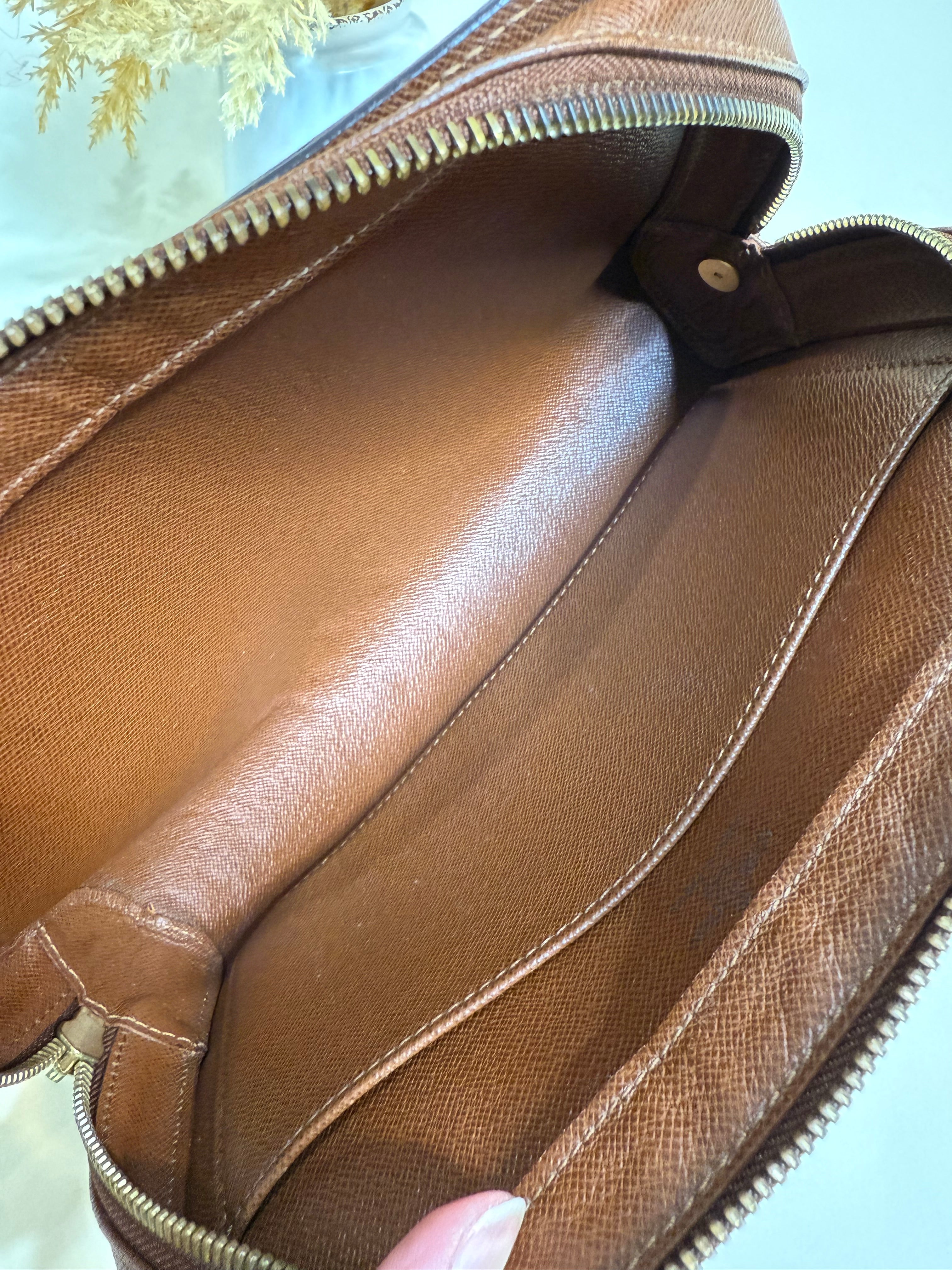 Louis Vuitton Orsay Clutch