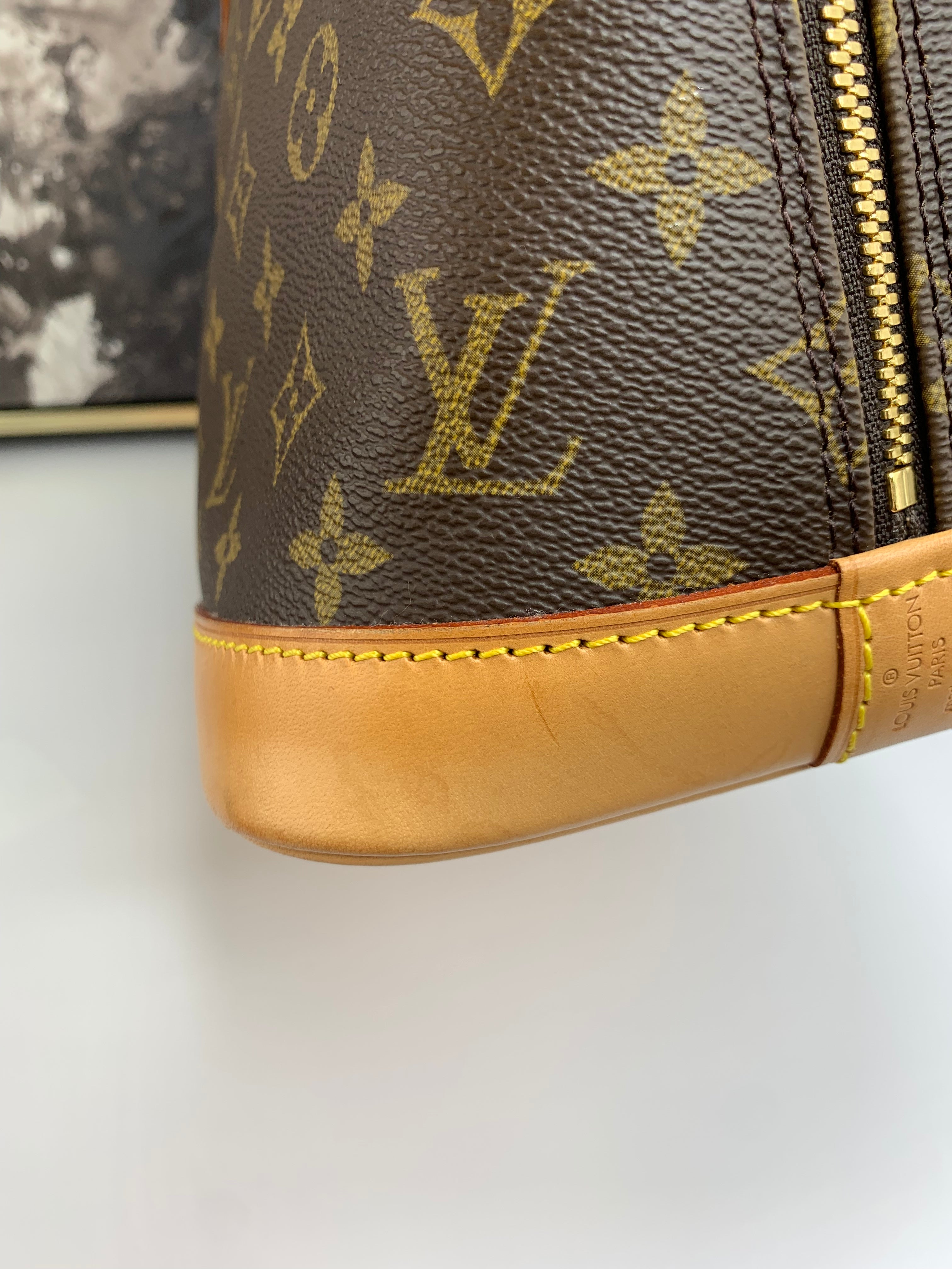 Louis Vuitton Alma PM