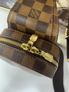 Louis Vuitton Geronimo Crossbody