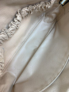 Louis Vuitton Trousse 23