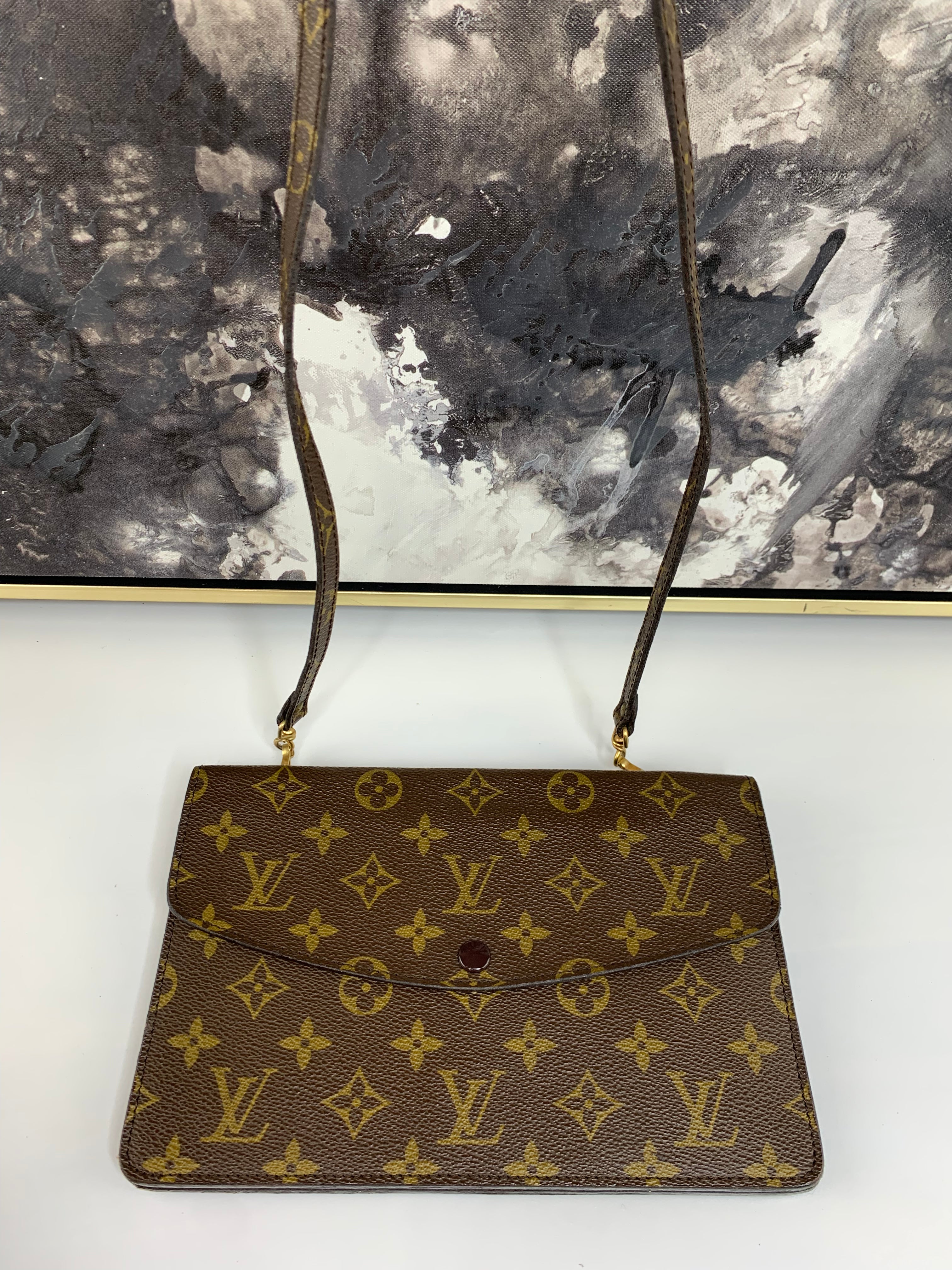 Louis Vuitton Double Rabat