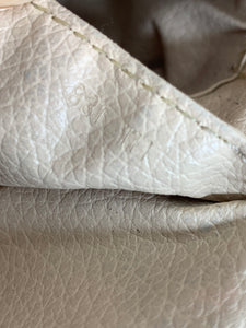 Louis Vuitton Trousse 23