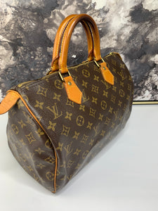 Louis Vuitton Speedy 30