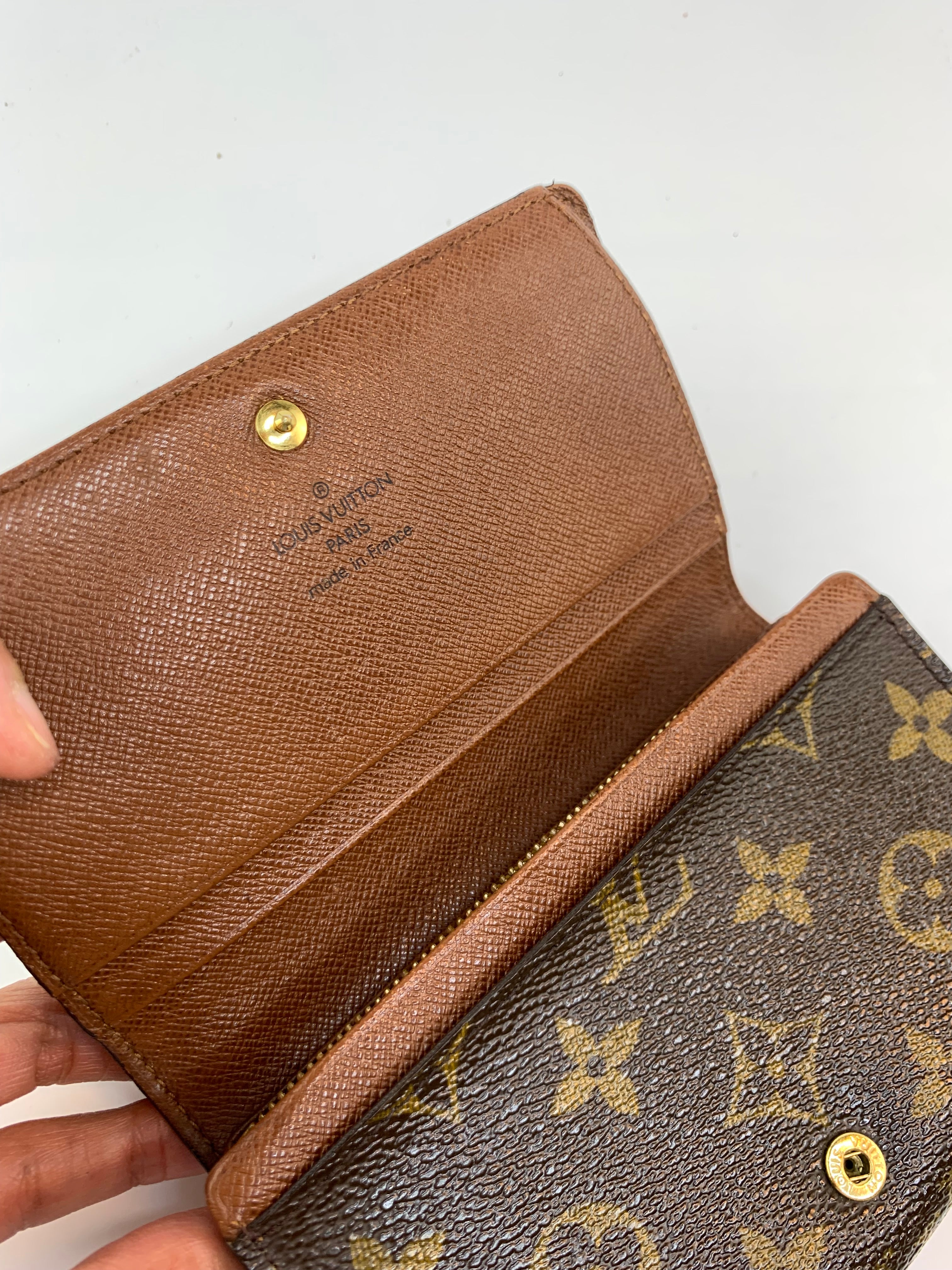 Louis Vuitton Short Wallet