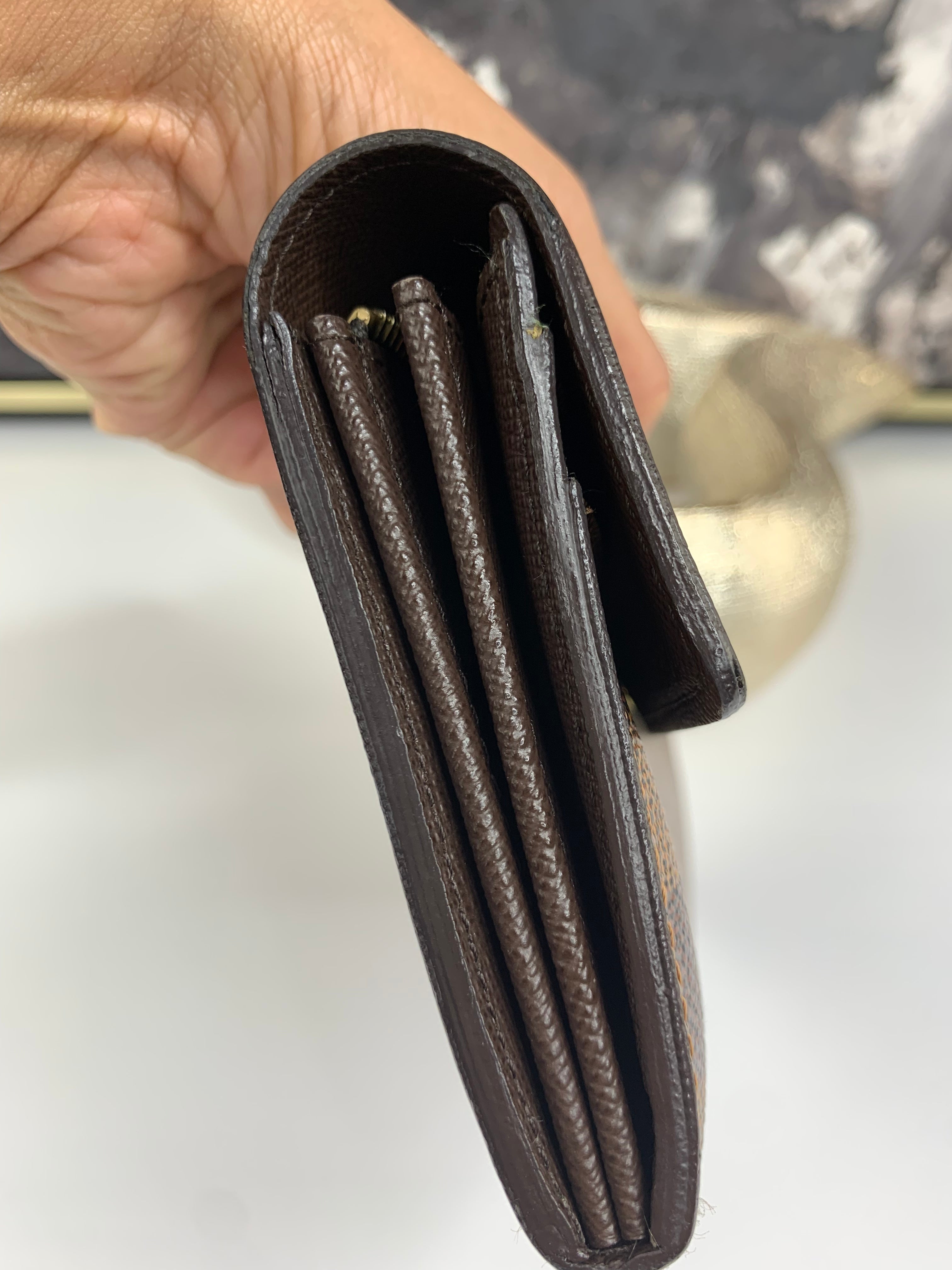 Louis Vuitton Sarah Wallet 10 cc