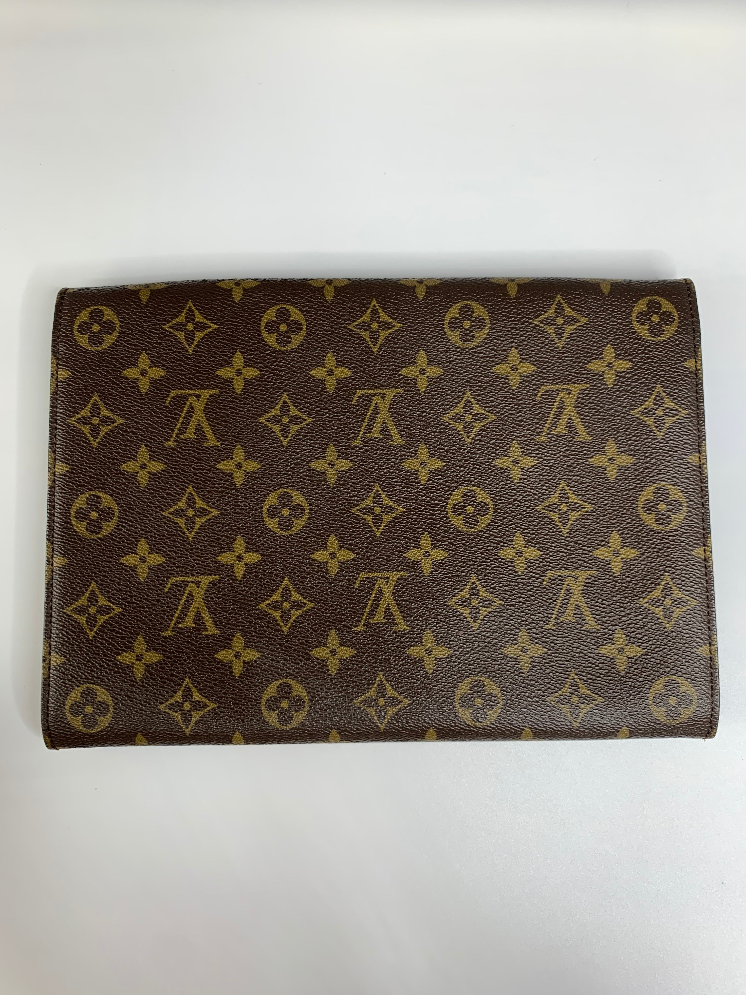 Louis Vuitton Lena Clutch