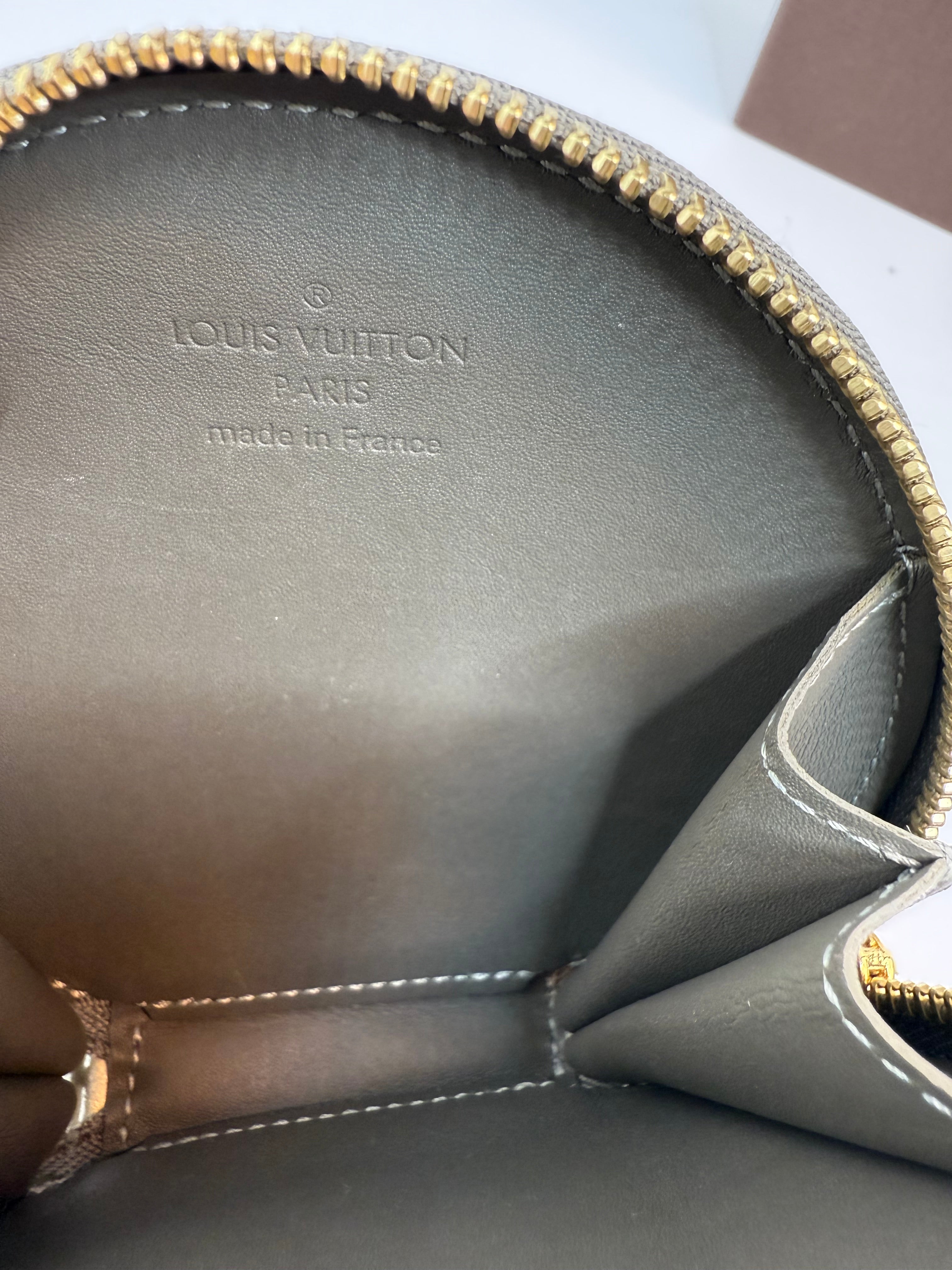 Louis Vuitton Limited Coin Purse in Vernis