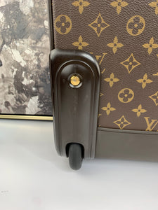 Louis Vuitton Pegase 45