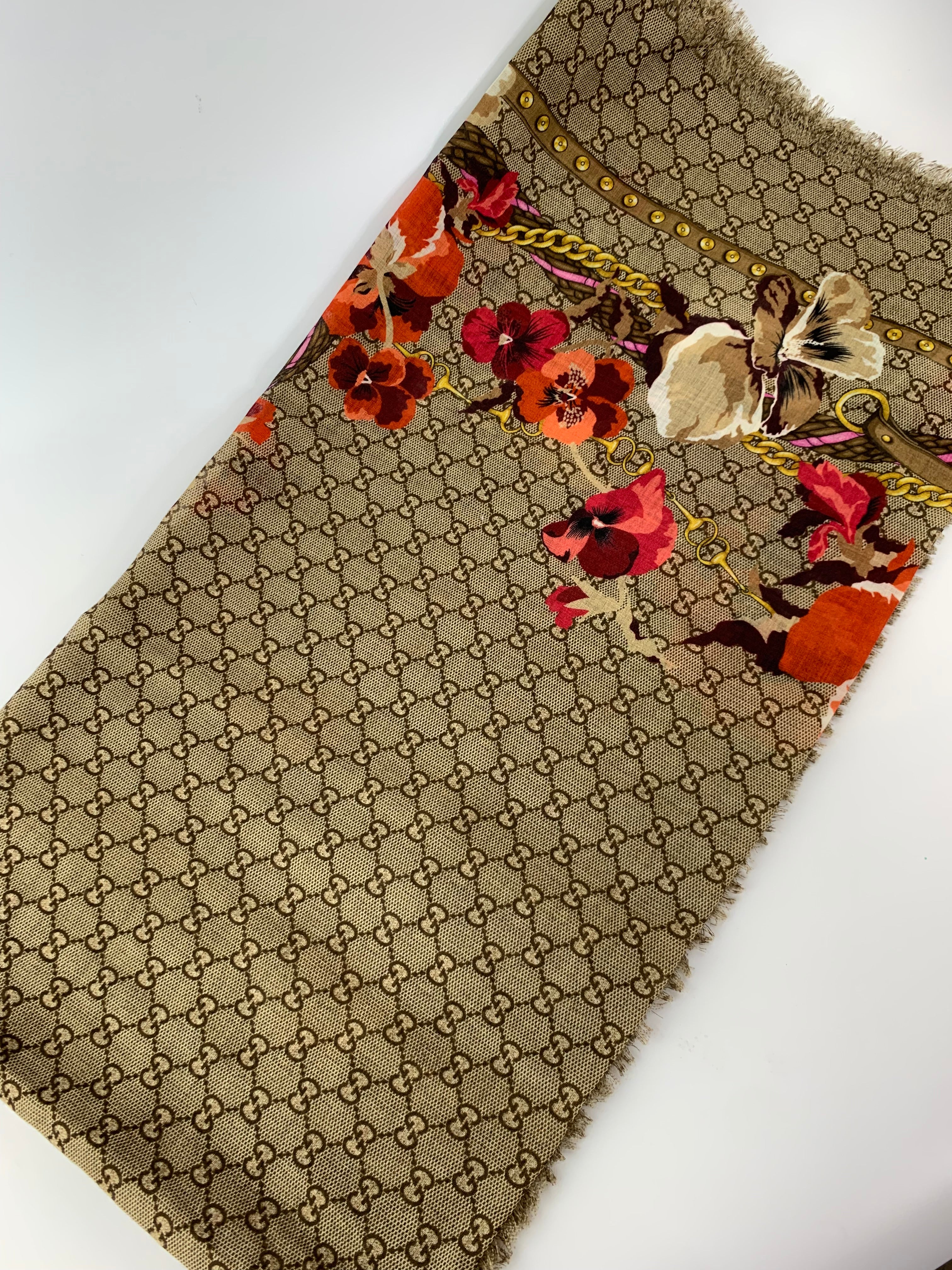 Gucci Blooms GG logo oversize scarf
