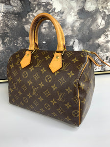 Louis Vuitton Speedy 25