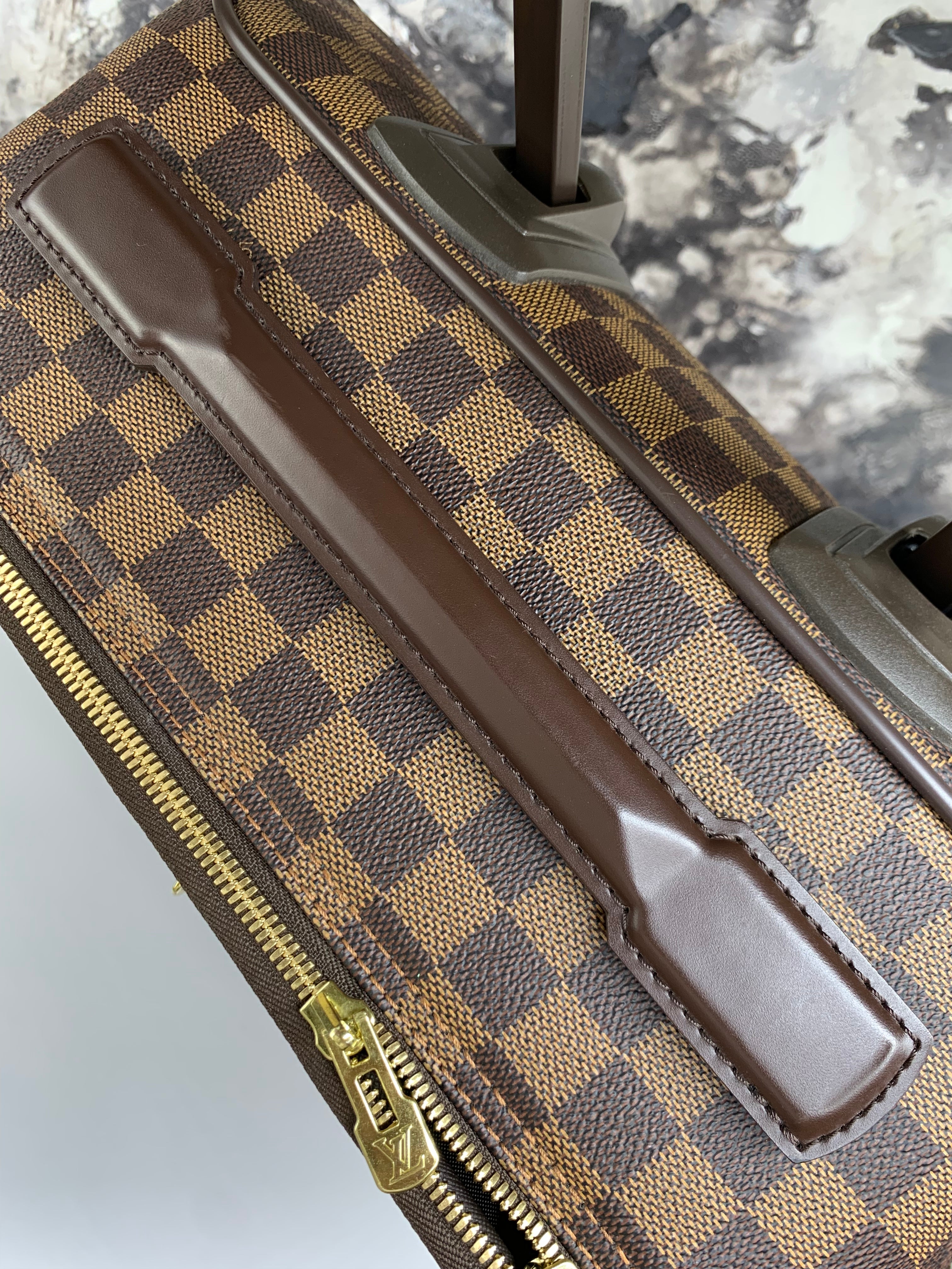 Louis Vuitton Pegase 45