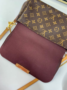 Louis Vuitton Favorite MM