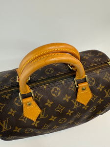 Louis Vuitton Speedy 30