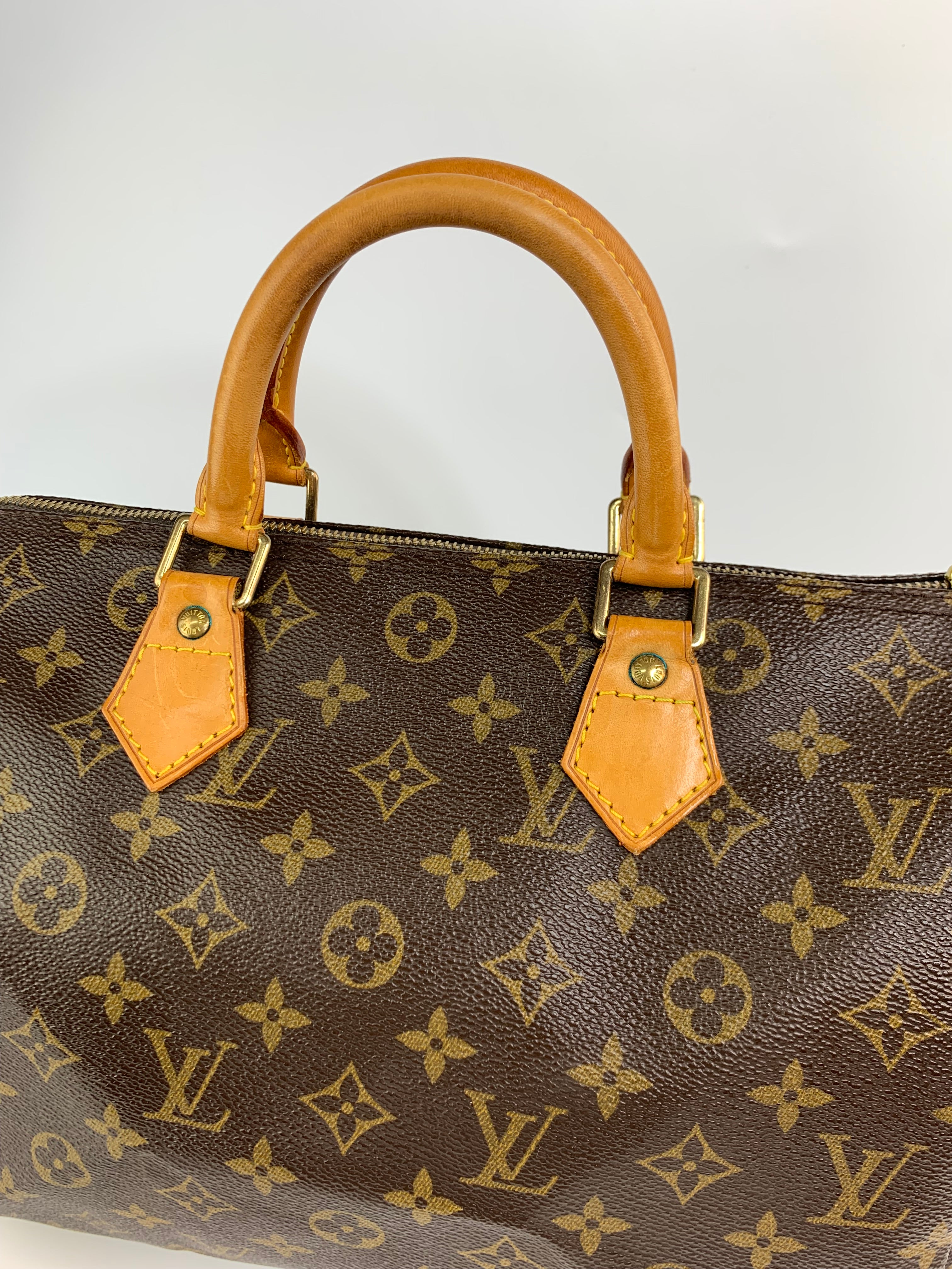 Louis Vuitton Speedy 30