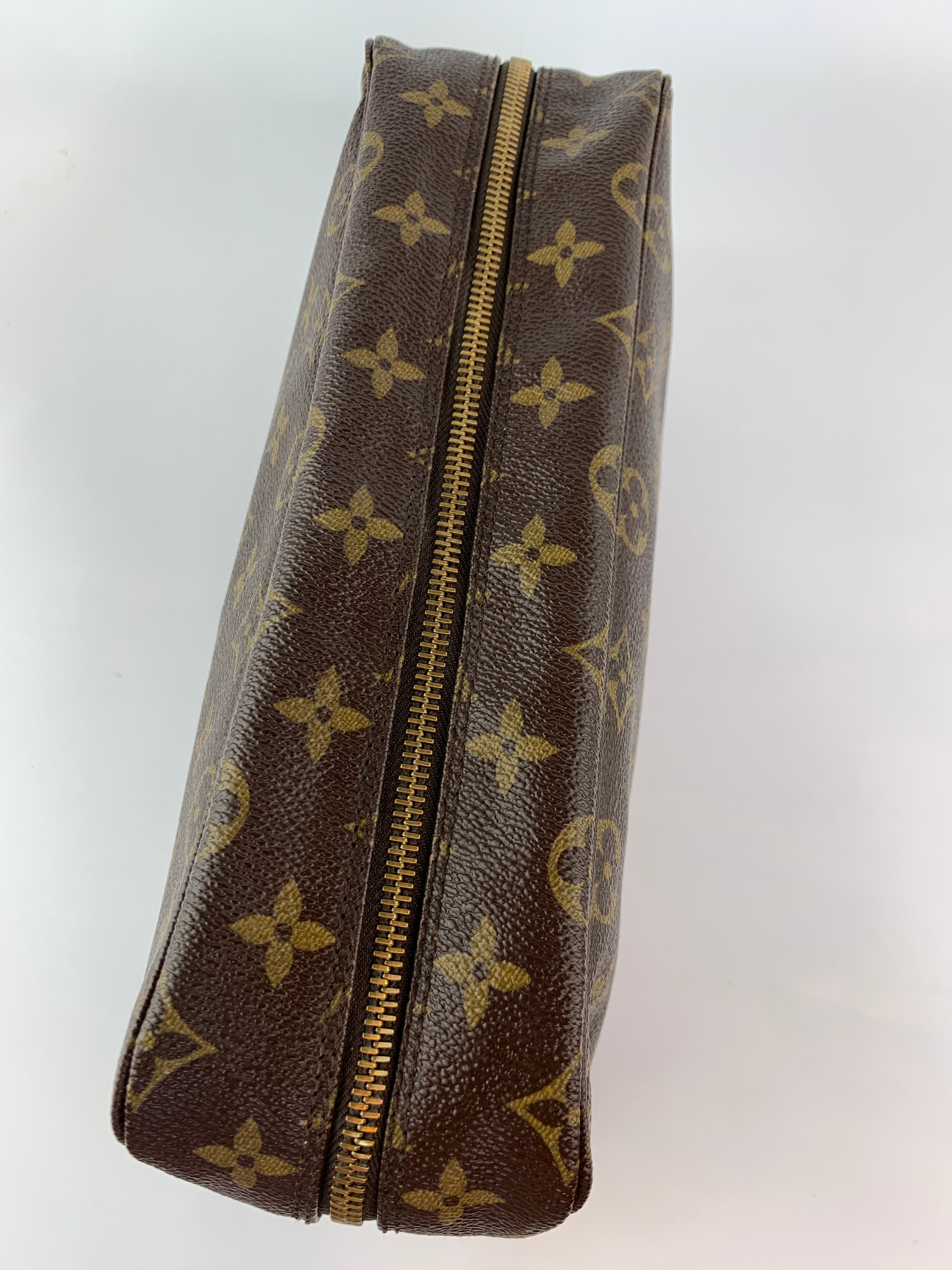 Louis Vuitton Trousse 28