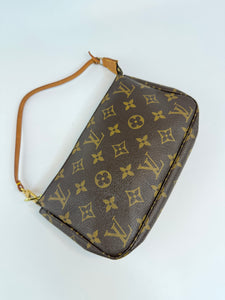 Louis Vuitton Pochette Accessories
