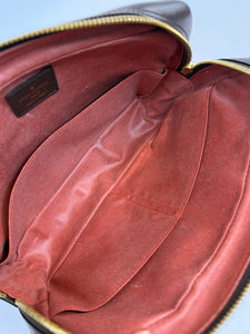 Louis Vuitton Toiletry Pouch in Damier  Ebene