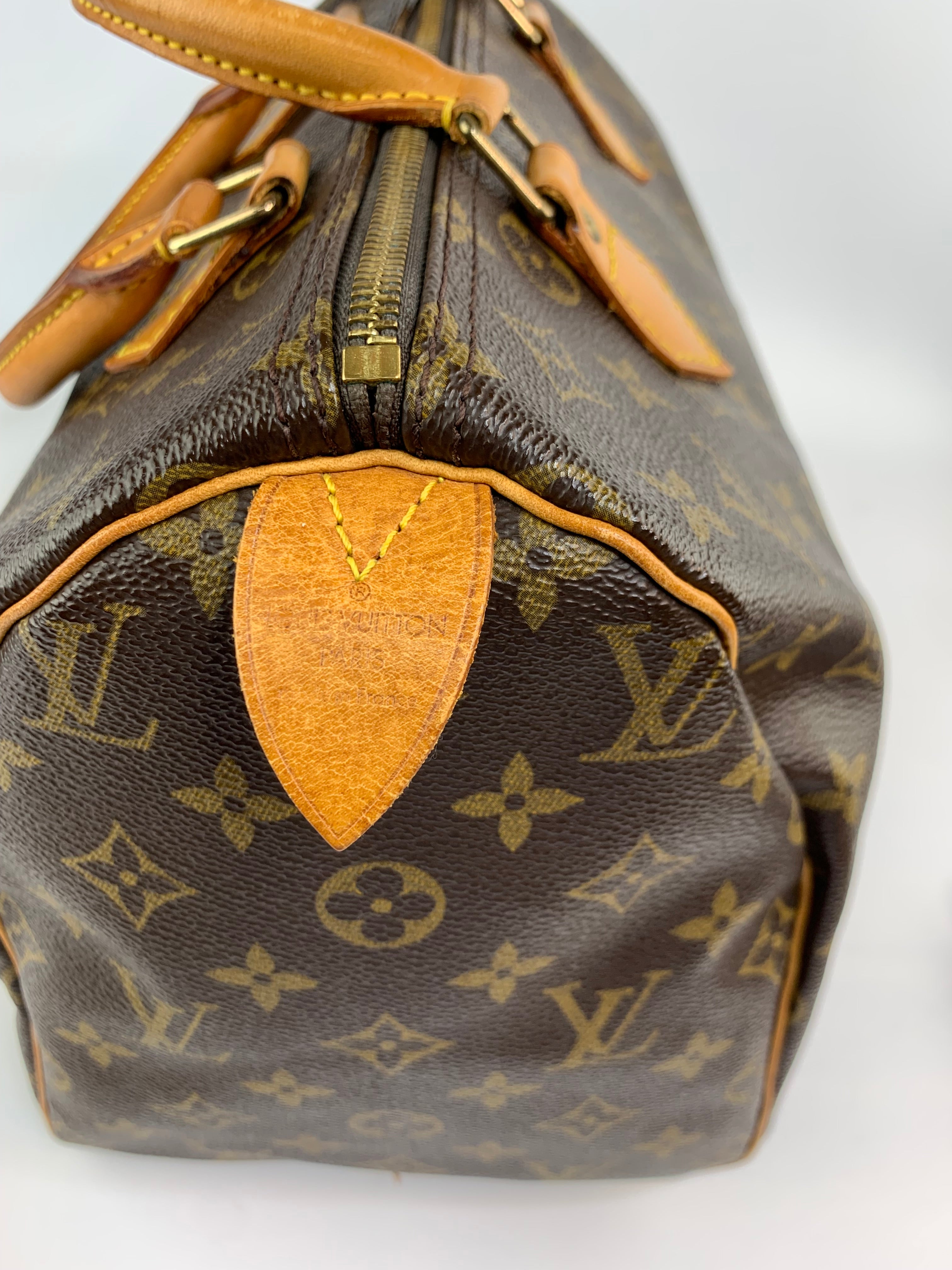 Louis Vuitton Speedy 30