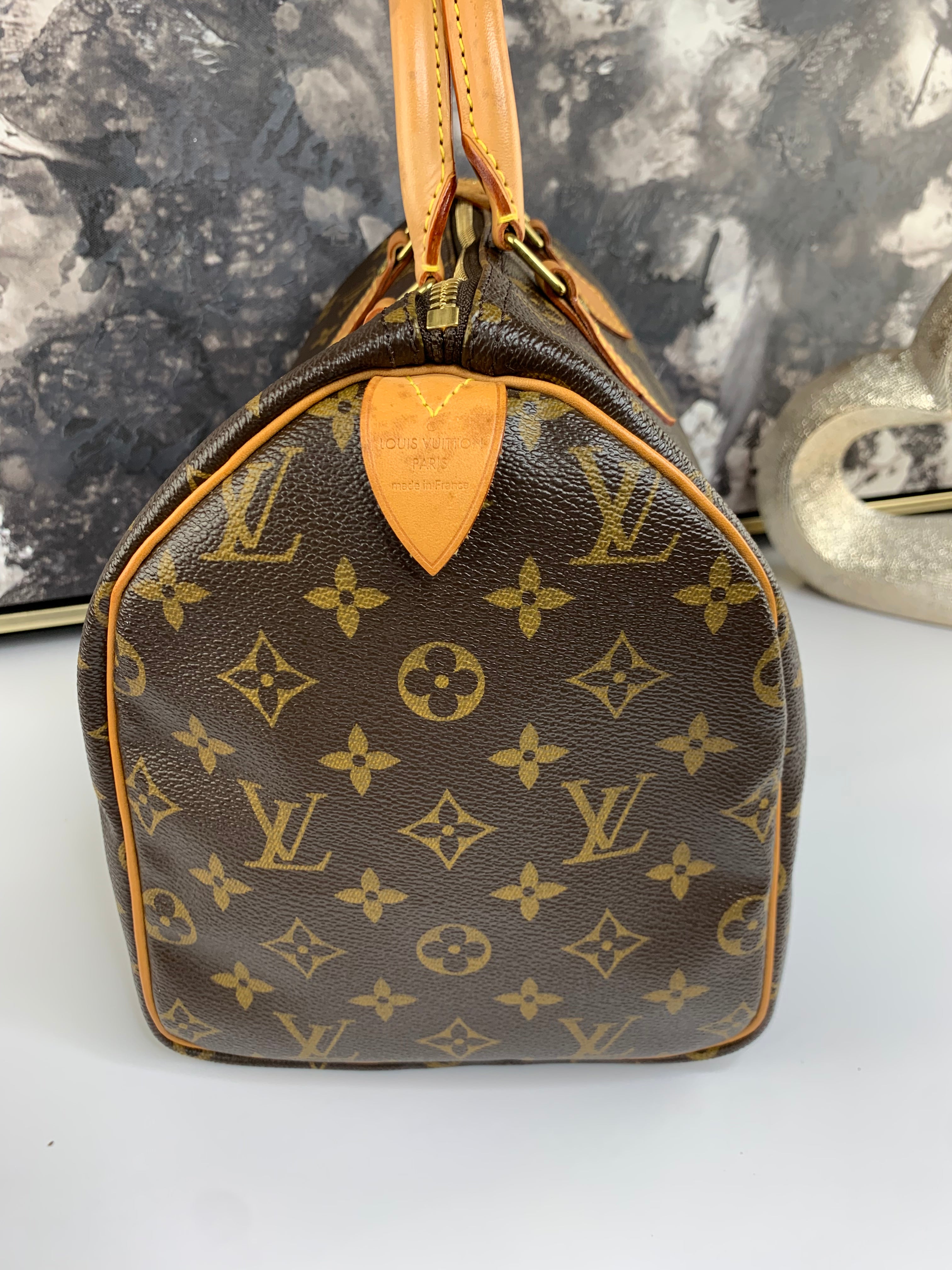 Louis Vuitton Speedy 30