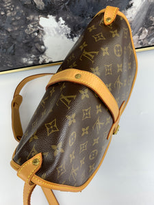 Louis Vuitton Saumur 30