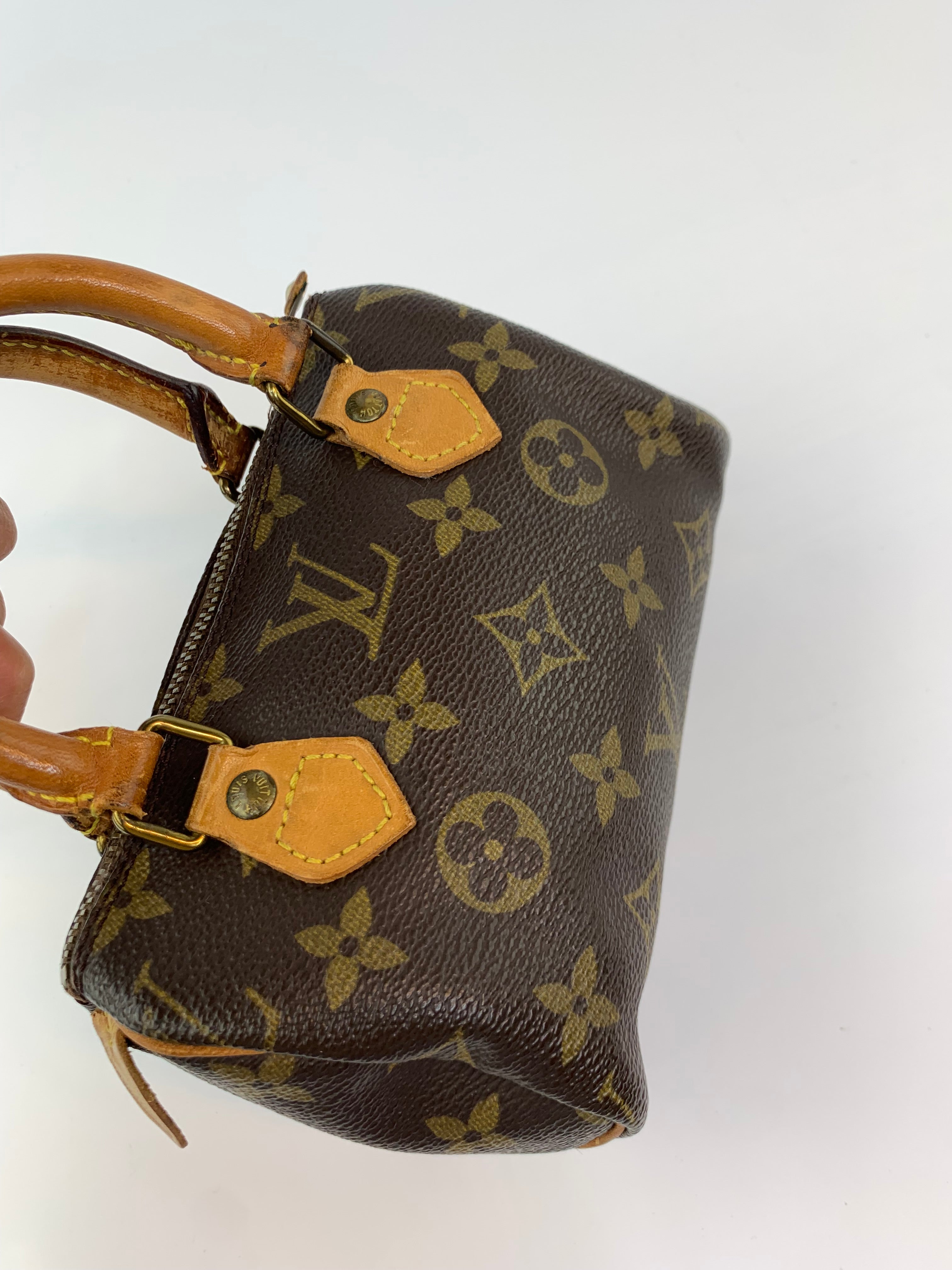 Louis Vuitton Mini Speedy