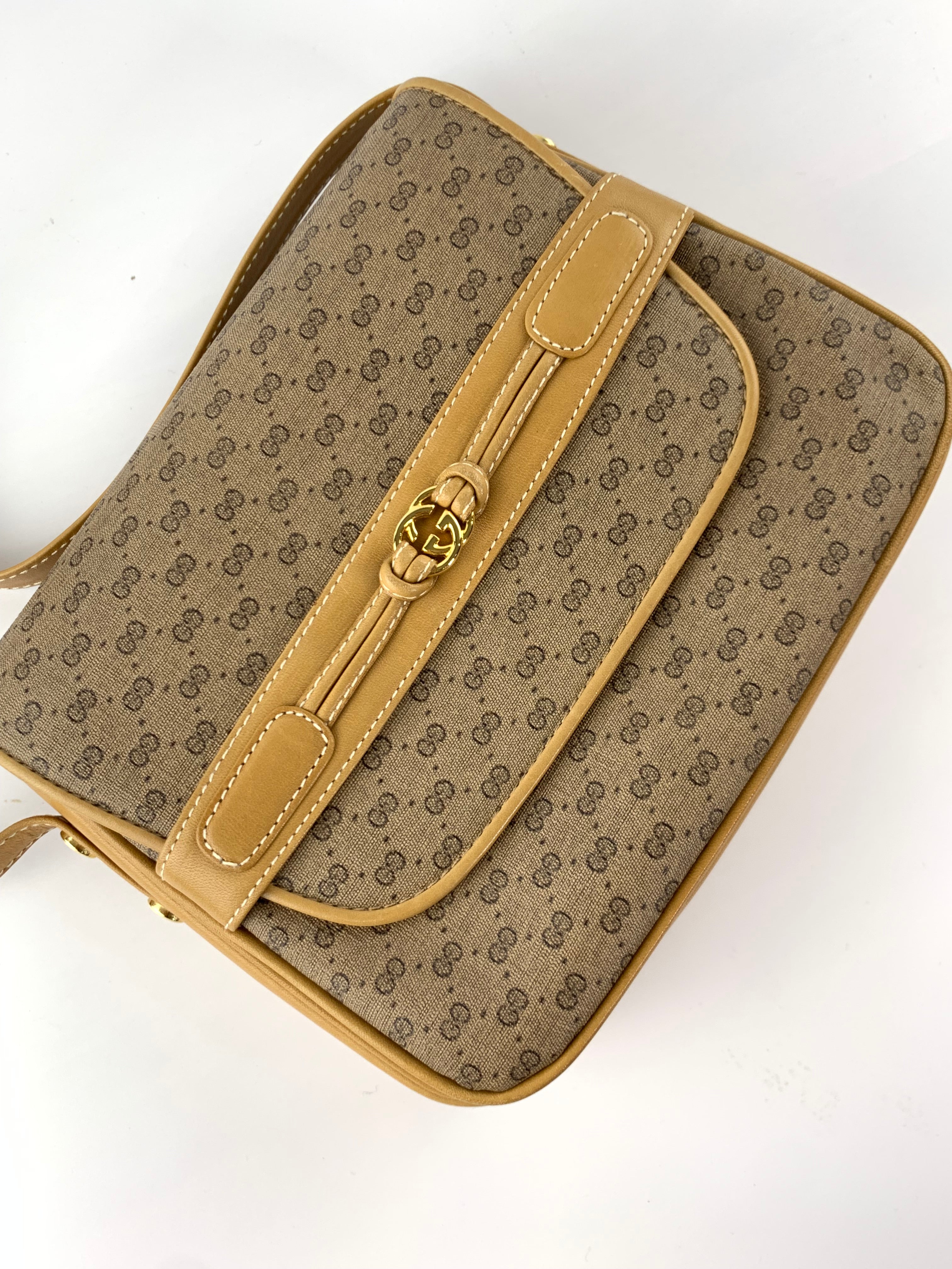 Gucci Shoulder Bag