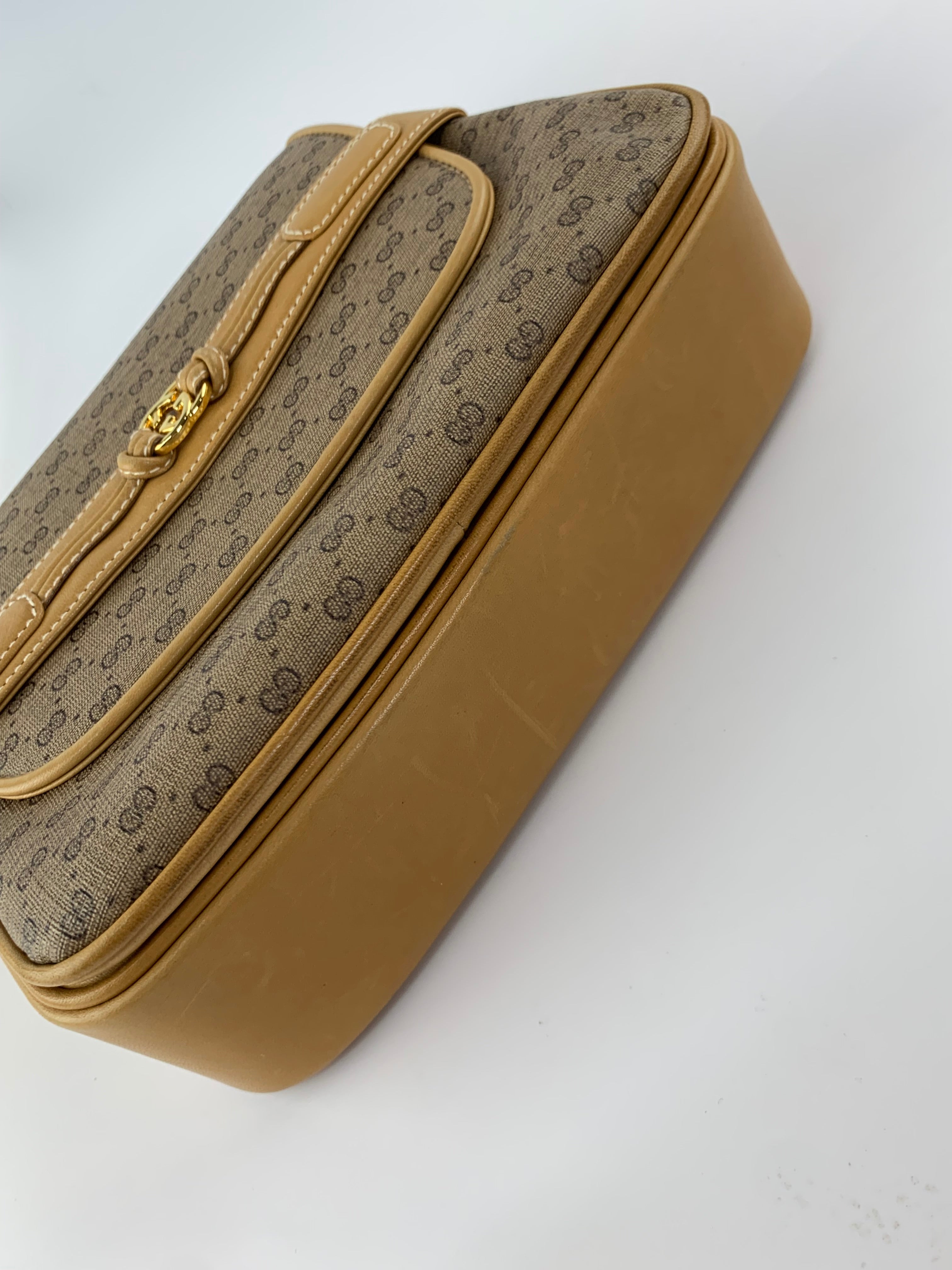 Gucci Shoulder Bag