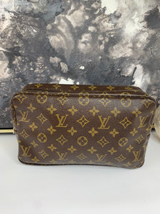 Louis Vuitton Trousse 28