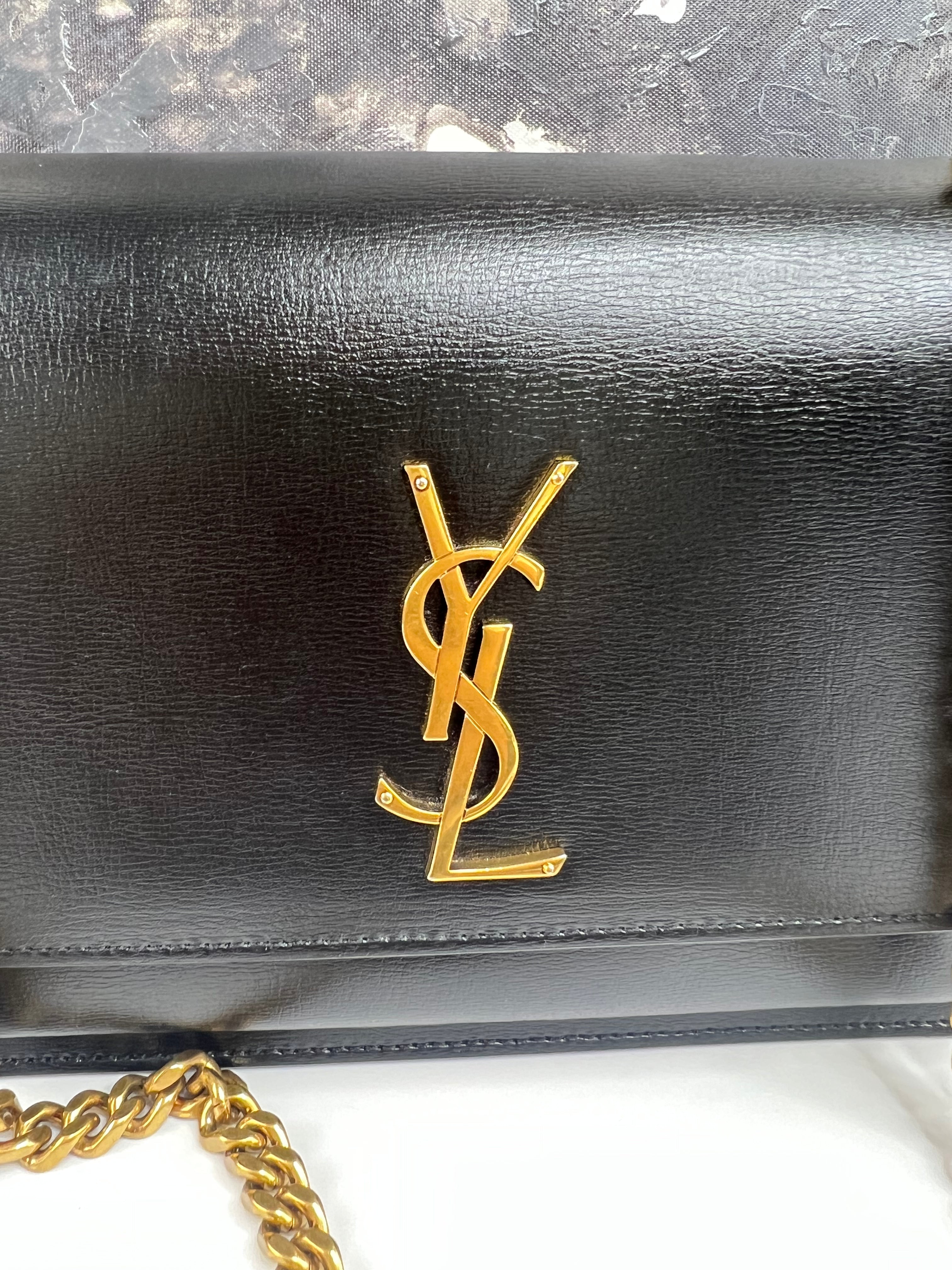 Yves Saint Laurent Medium Sunset in Smooth Leather