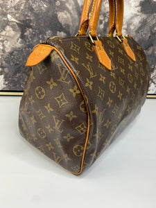 Louis Vuitton Speedy 30