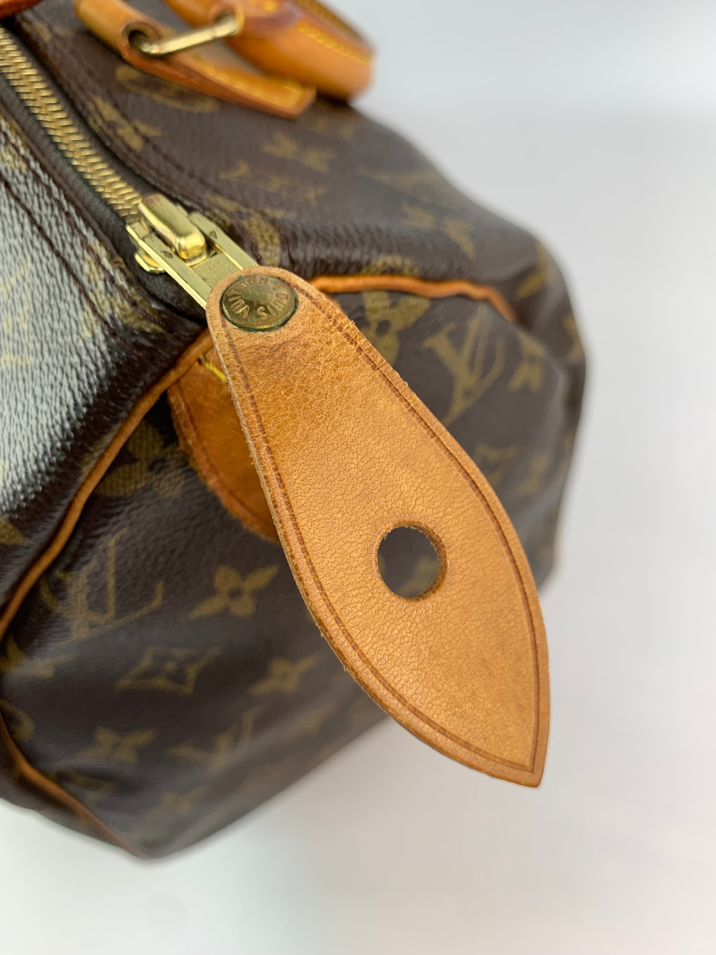 Louis Vuitton Speedy 30